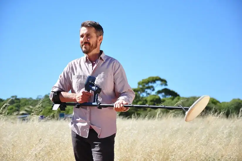 GOLD MONSTER 1000: A Powerful Detector Built for Every Terrain and Every Skill Level