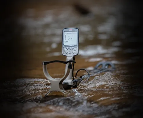 X-TERRA ELITE Metal Detector | Minelab